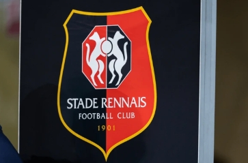 Rennes thất bại 0-1 trước Auxerre ở vòng 28 Ligue 1
